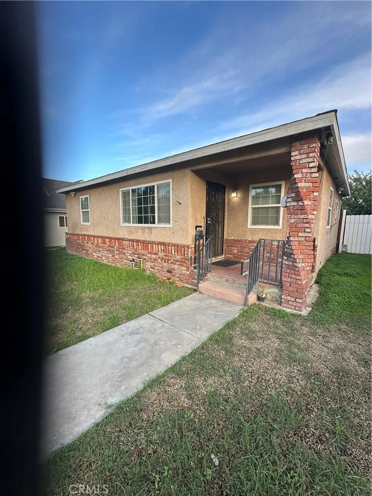 404 Sievers Avenue, Brea, California 92821 home-pic-2