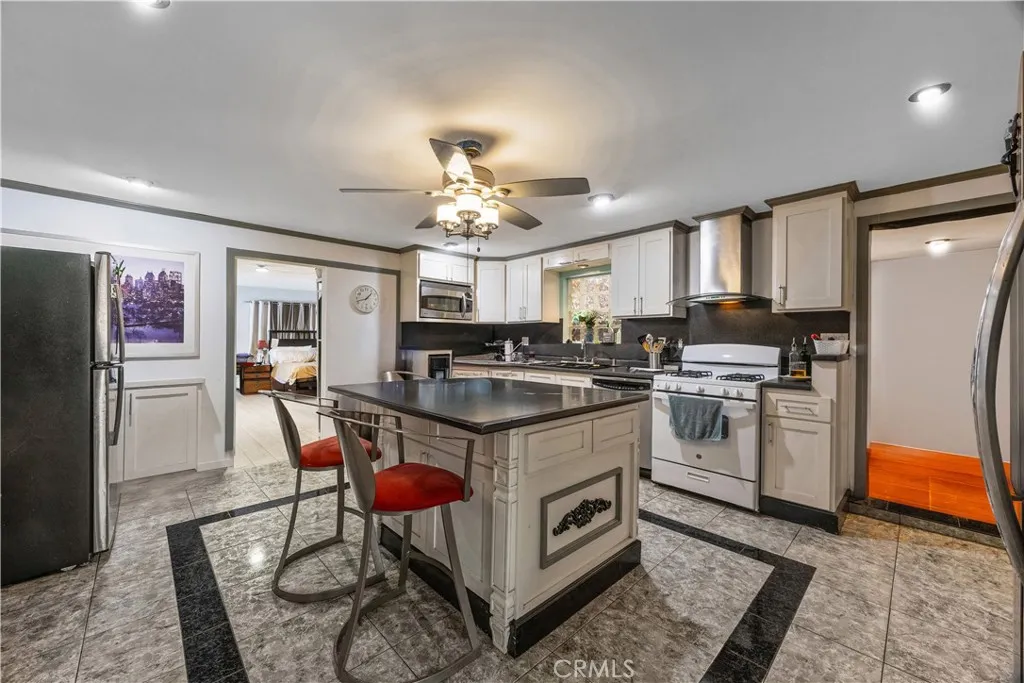 26327 Athena, Harbor City, California 90710 home-pic-19