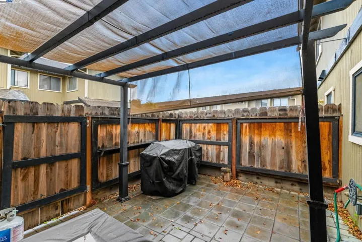 801 Nash Rd G4, Hollister, California 95023