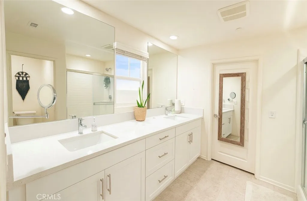 166 Ambrosia Court, Perris, California 92571 home-pic-13