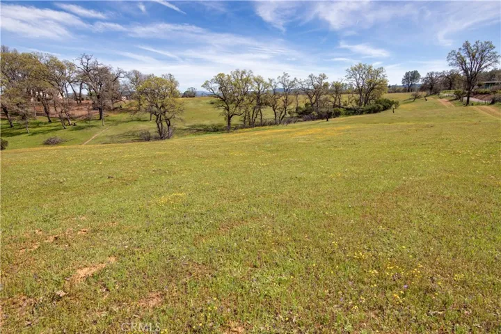 340 Fritch Road, Lakeport, California 95453