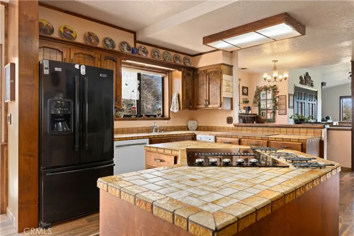 340 Fritch Road, Lakeport, California 95453