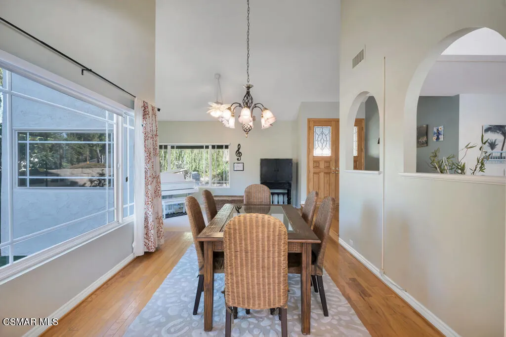 2802 E Sierra Drive, Westlake Village, California 91362 home-pic-7