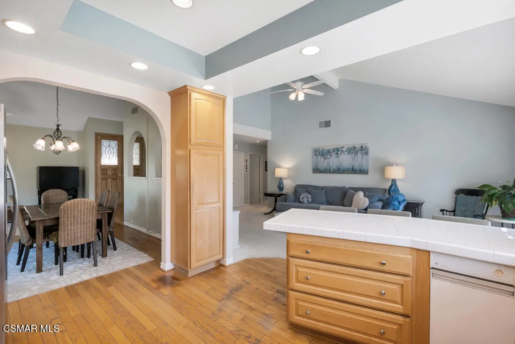 2802 E Sierra Drive, Westlake Village, California 91362 home-pic-16