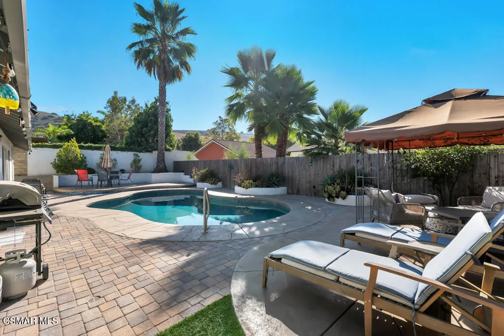2802 E Sierra Drive, Westlake Village, California 91362 home-pic-0
