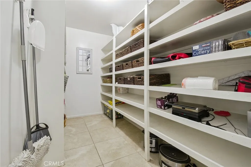 349 N Marcile, Glendora, California 91741 home-pic-11