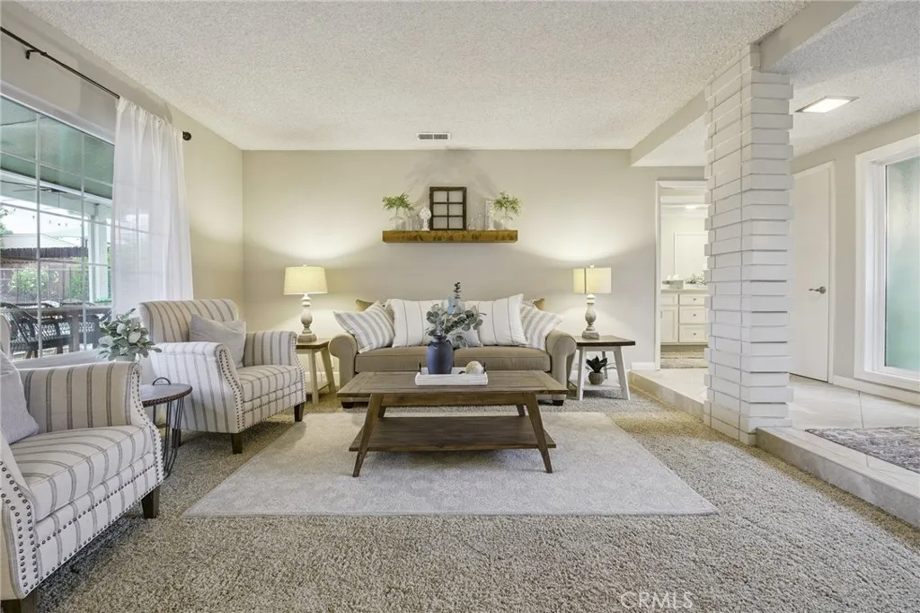 349 N Marcile, Glendora, California 91741 home-pic-5