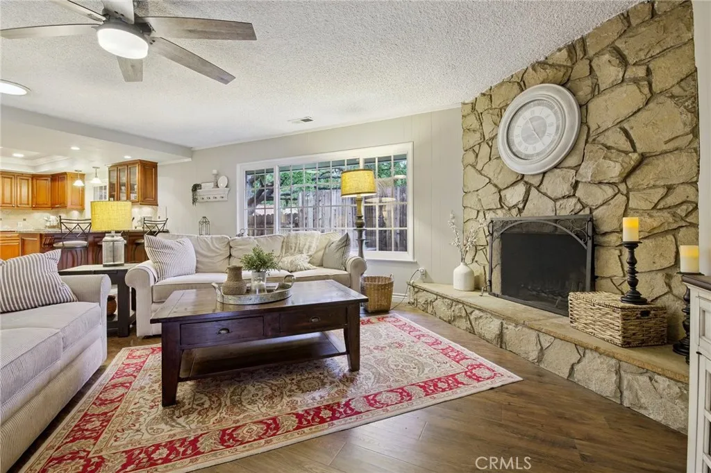 349 N Marcile, Glendora, California 91741 home-pic-14
