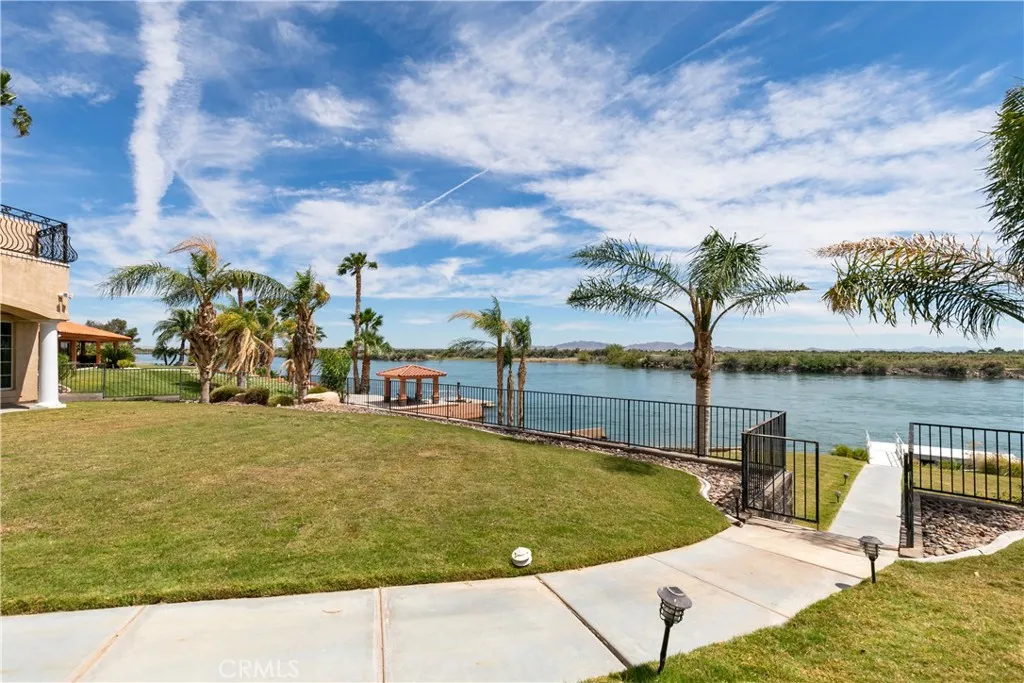 7899 Rio Vista, Big River, California 92242 home-pic-40