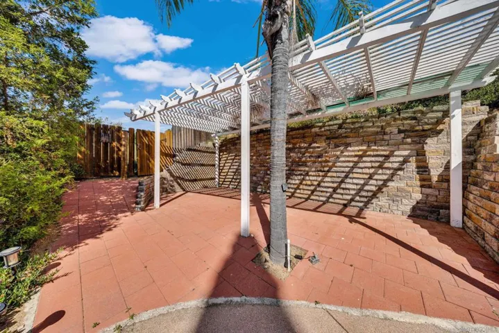 12673 Jackson Hill Dr, El Cajon, California 92021