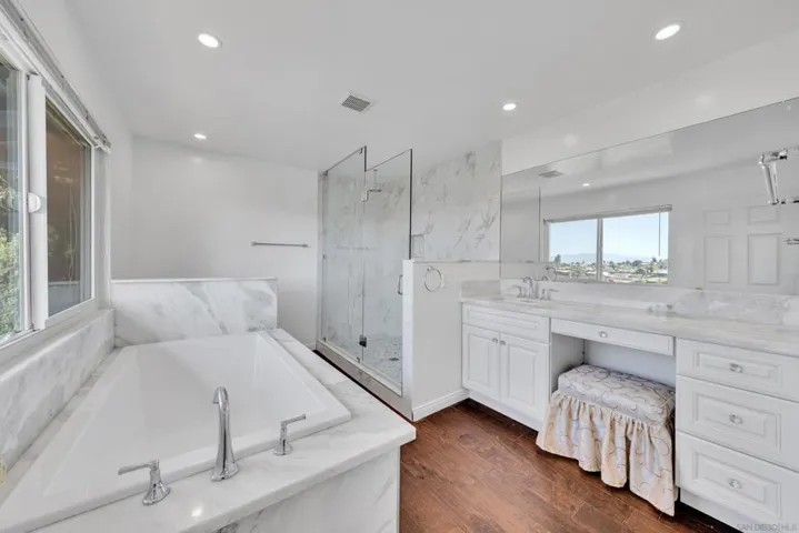 12673 Jackson Hill Dr, El Cajon, California 92021