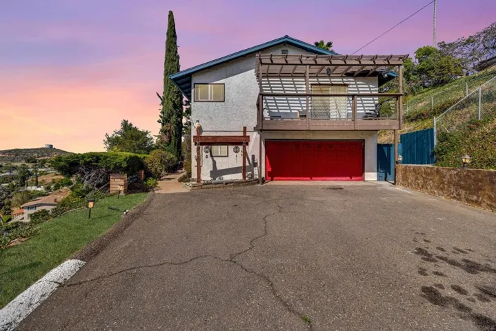 12673 Jackson Hill Dr, El Cajon, California 92021