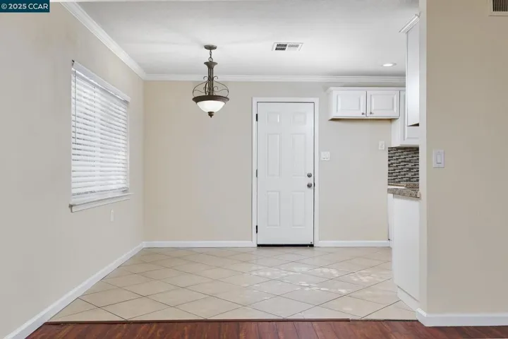 7609 22nd St, Sacramento, California 95832