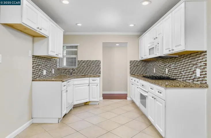 7609 22nd St, Sacramento, California 95832