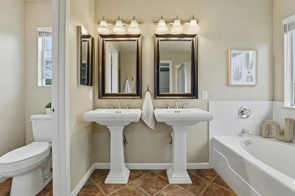 1341 Briarberry Lane, Gilroy, California 95020 home-pic-45
