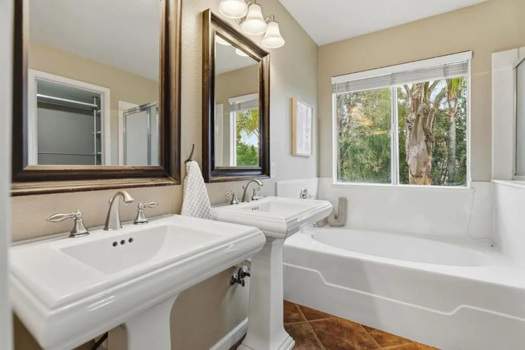 1341 Briarberry Lane, Gilroy, California 95020 home-pic-43