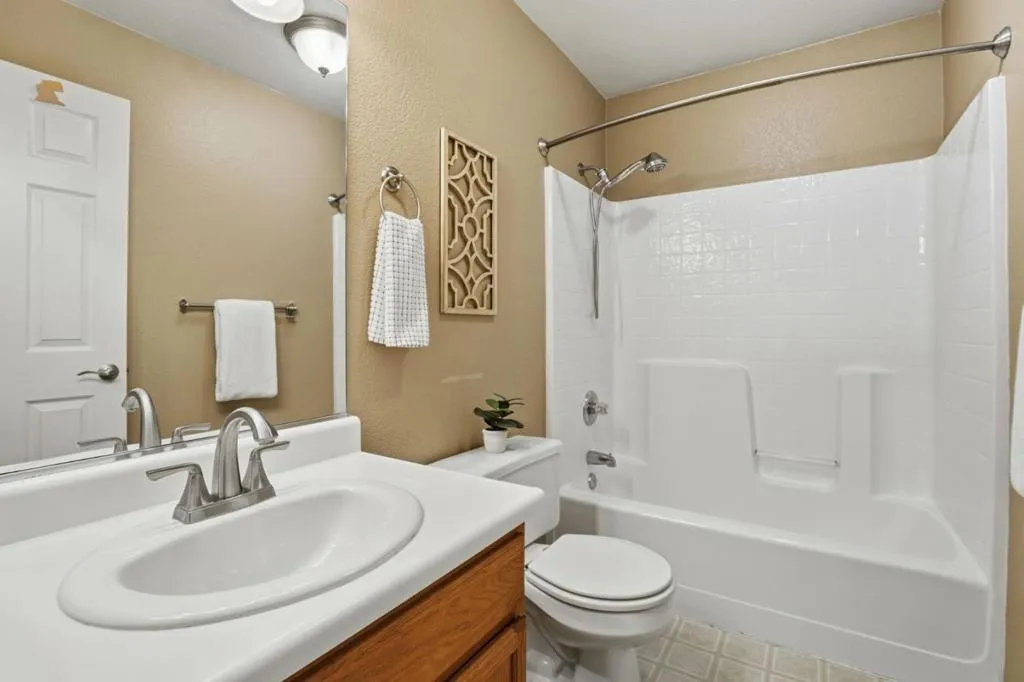 1341 Briarberry Lane, Gilroy, California 95020 home-pic-42