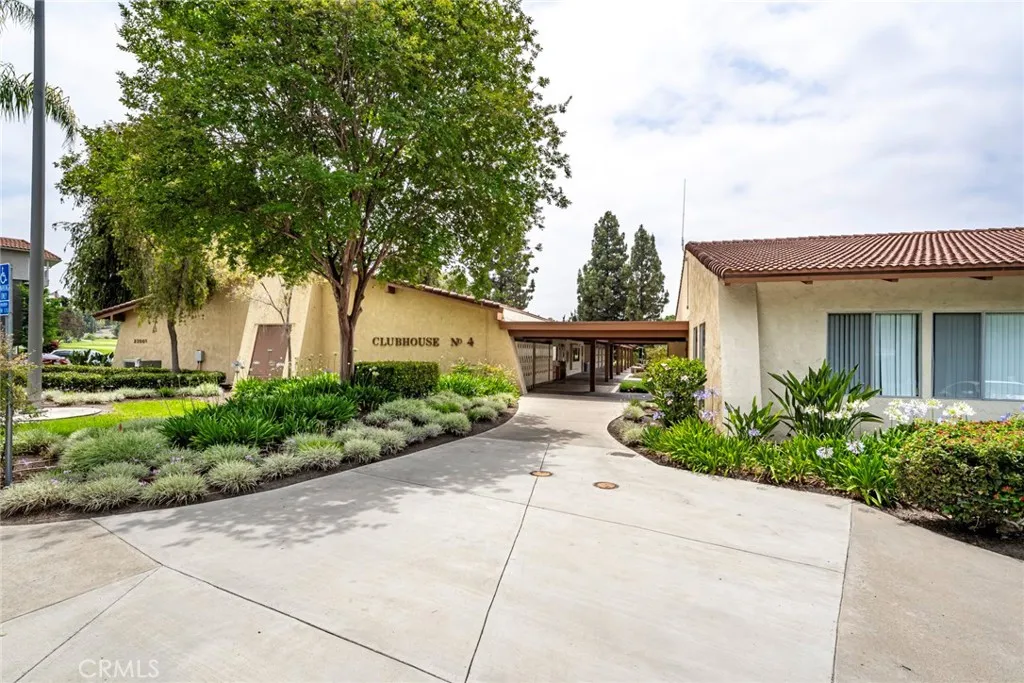 3437 Bahia Blanca W, Laguna Woods, California 92637 home-pic-45
