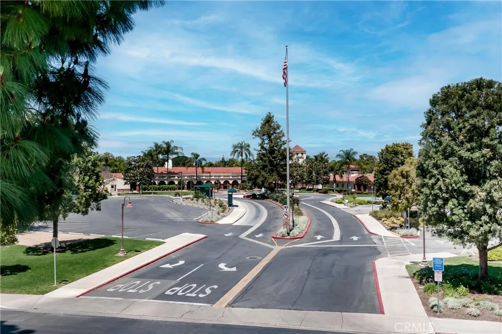 3437 Bahia Blanca W, Laguna Woods, California 92637 home-pic-49