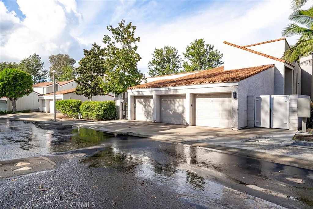 3437 Bahia Blanca W, Laguna Woods, California 92637 home-pic-2