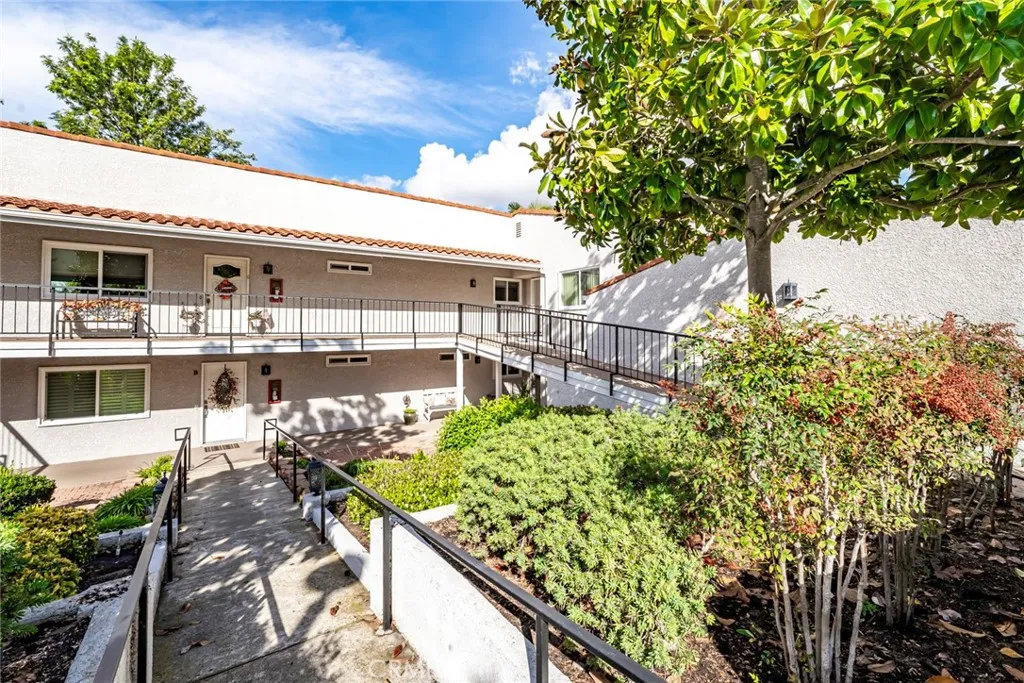 3437 Bahia Blanca W, Laguna Woods, California 92637 home-pic-3