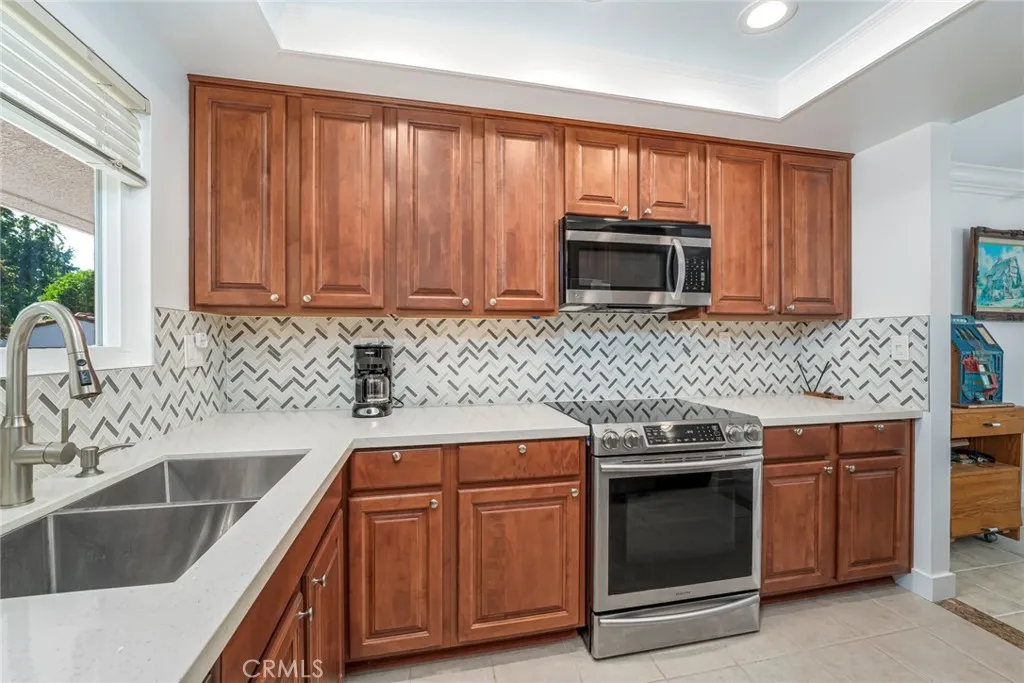 3437 Bahia Blanca W, Laguna Woods, California 92637 home-pic-12