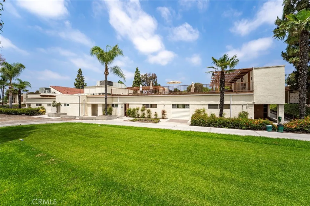 3437 Bahia Blanca W, Laguna Woods, California 92637 home-pic-46