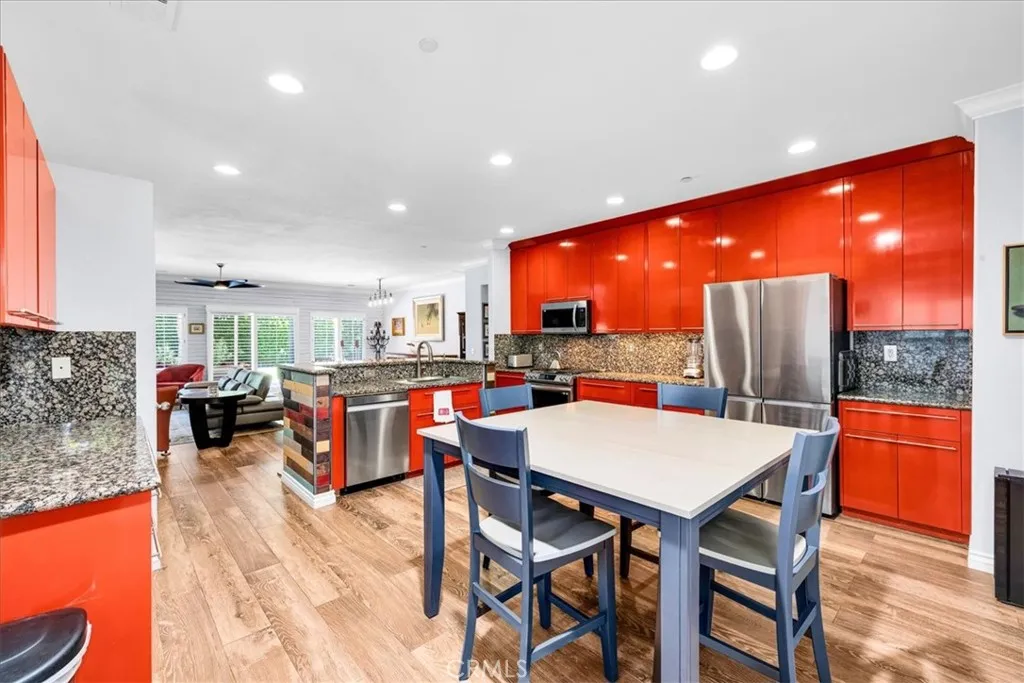 972 Mira Grande, Palm Springs, California 92262 home-pic-12