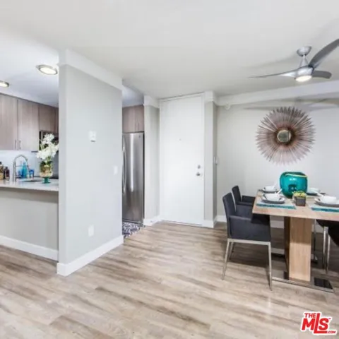Virtually staged model home ph