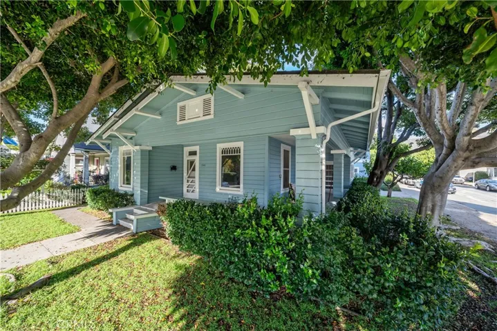 1346 Morro, San Luis Obispo, California 93401