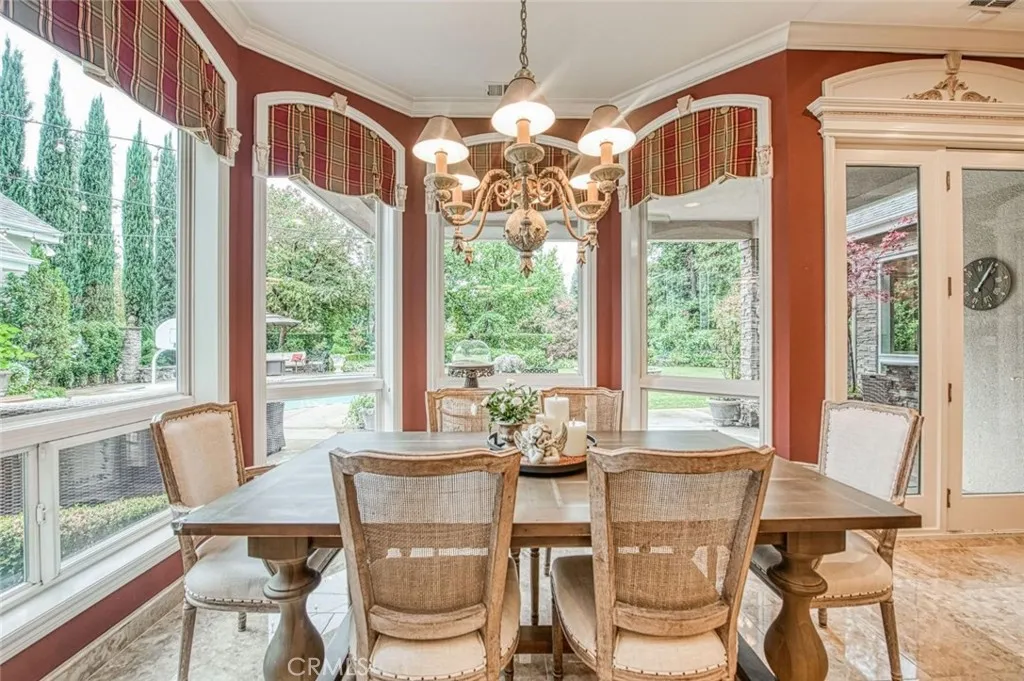 1181 E Newhall, Fresno, California 93720 home-pic-13