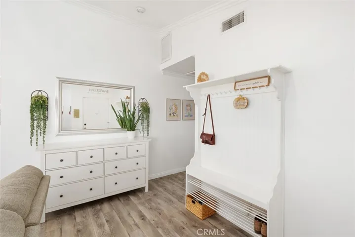 896 Monarch, Corona, California 92879