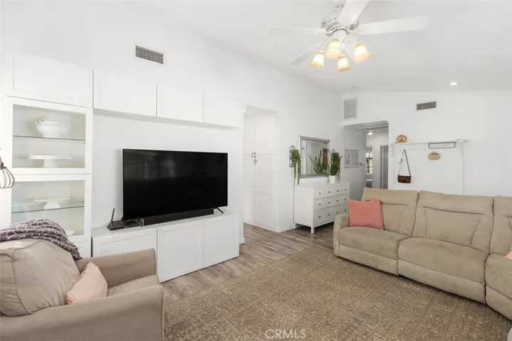 896 Monarch, Corona, California 92879