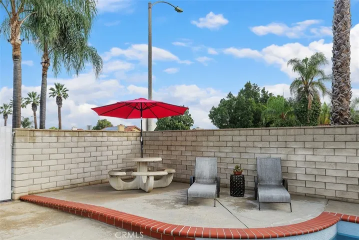 896 Monarch, Corona, California 92879