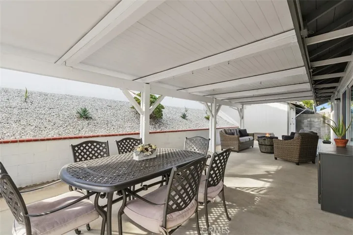 896 Monarch, Corona, California 92879