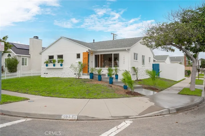 19432 Anza Avenue, Torrance, California 90503