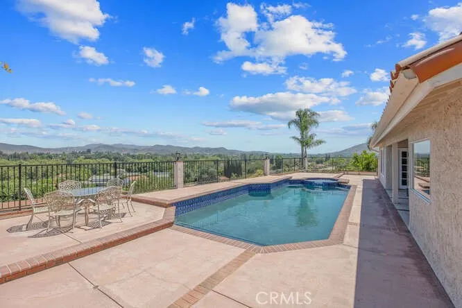 2039 Channelford Road, Westlake Village, California 91361 home-pic-10
