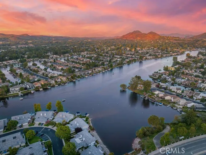 2039 Channelford Road, Westlake Village, California 91361 home-pic-58
