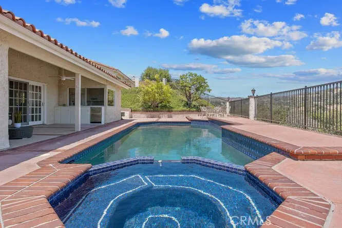 2039 Channelford Road, Westlake Village, California 91361 home-pic-17
