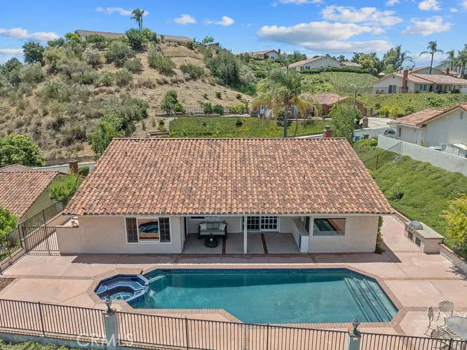 2039 Channelford Road, Westlake Village, California 91361 home-pic-6