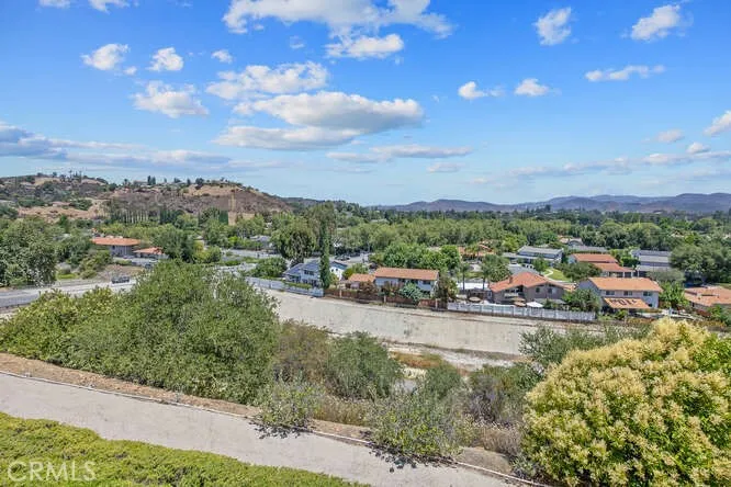 2039 Channelford Road, Westlake Village, California 91361 home-pic-3