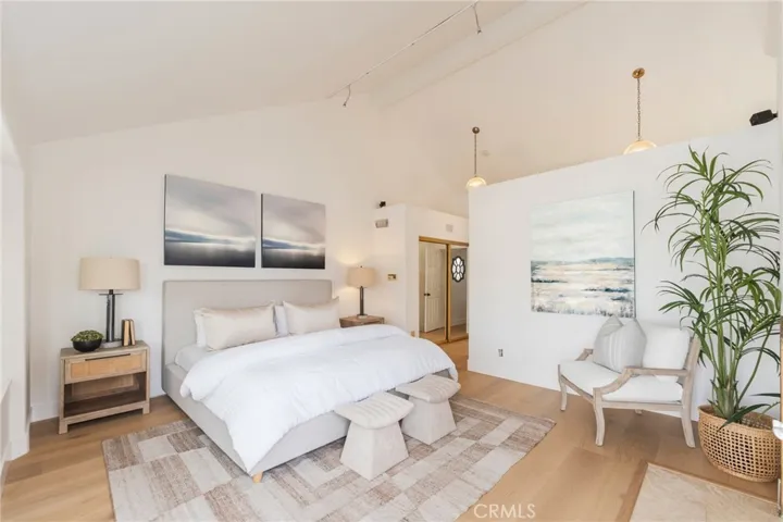 118 8th, Huntington Beach, California 92648