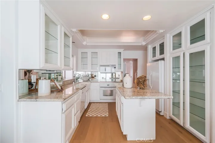118 8th, Huntington Beach, California 92648