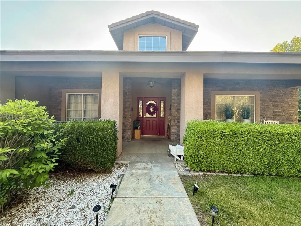 9869 Kehl Canyon Road, Cherry Valley, California 92223 home-pic-15