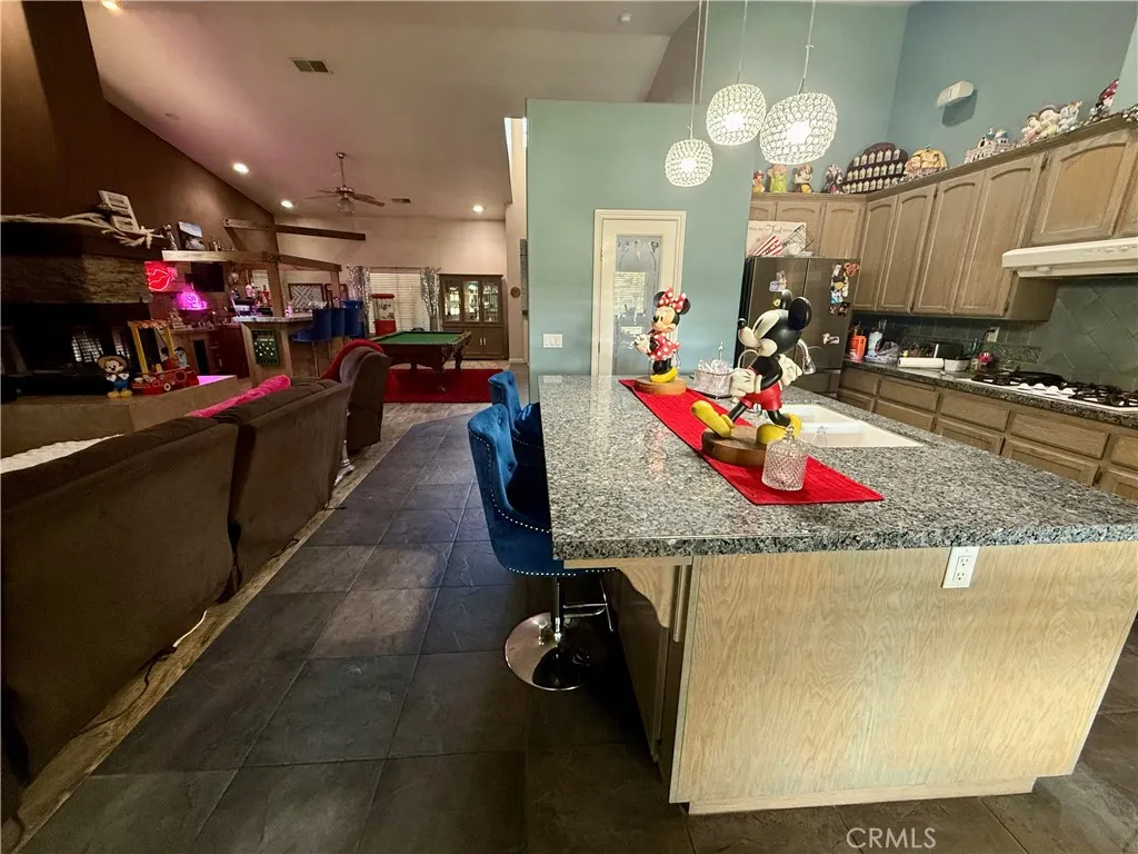 9869 Kehl Canyon Road, Cherry Valley, California 92223 home-pic-3