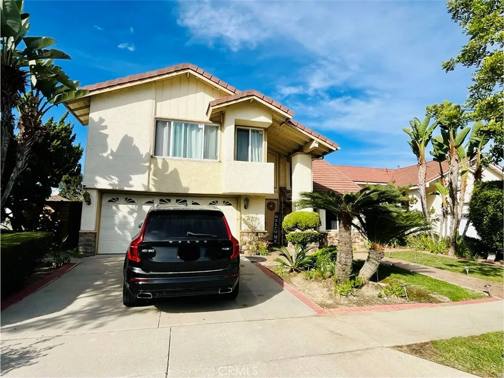 12711 Castleford, Cerritos, California 90703 home-pic-1