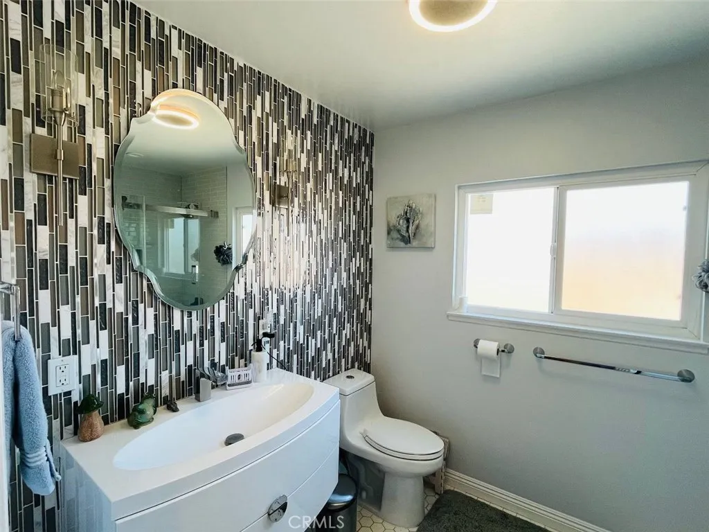 12711 Castleford, Cerritos, California 90703 home-pic-21