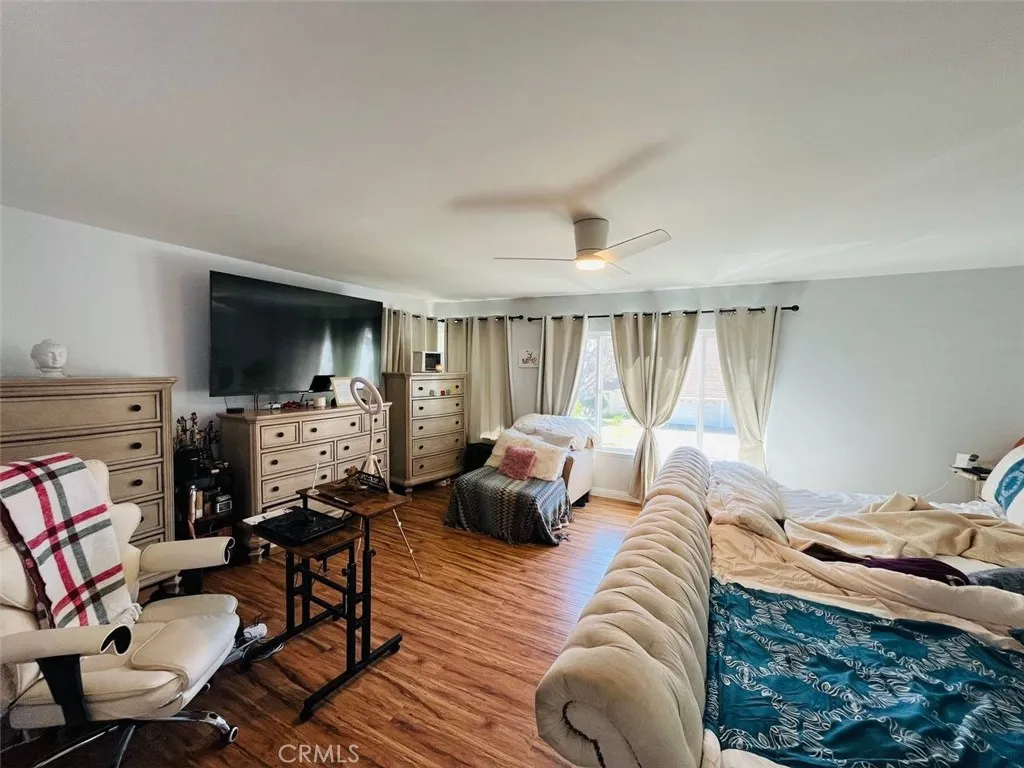 12711 Castleford, Cerritos, California 90703 home-pic-15