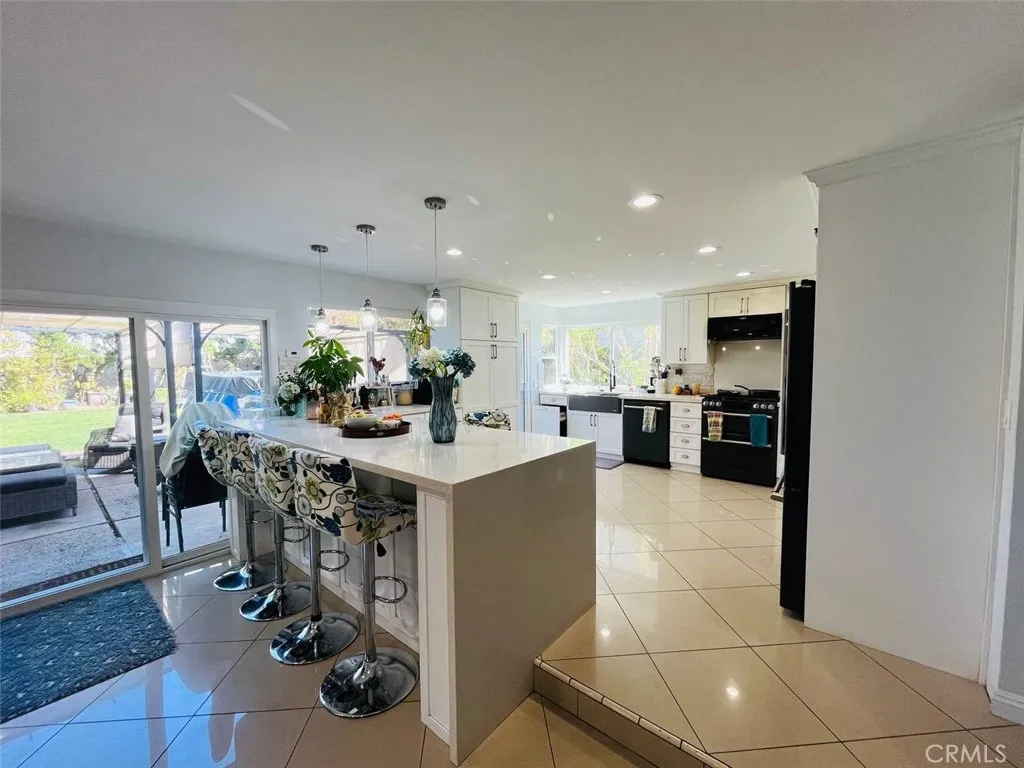 12711 Castleford, Cerritos, California 90703 home-pic-12