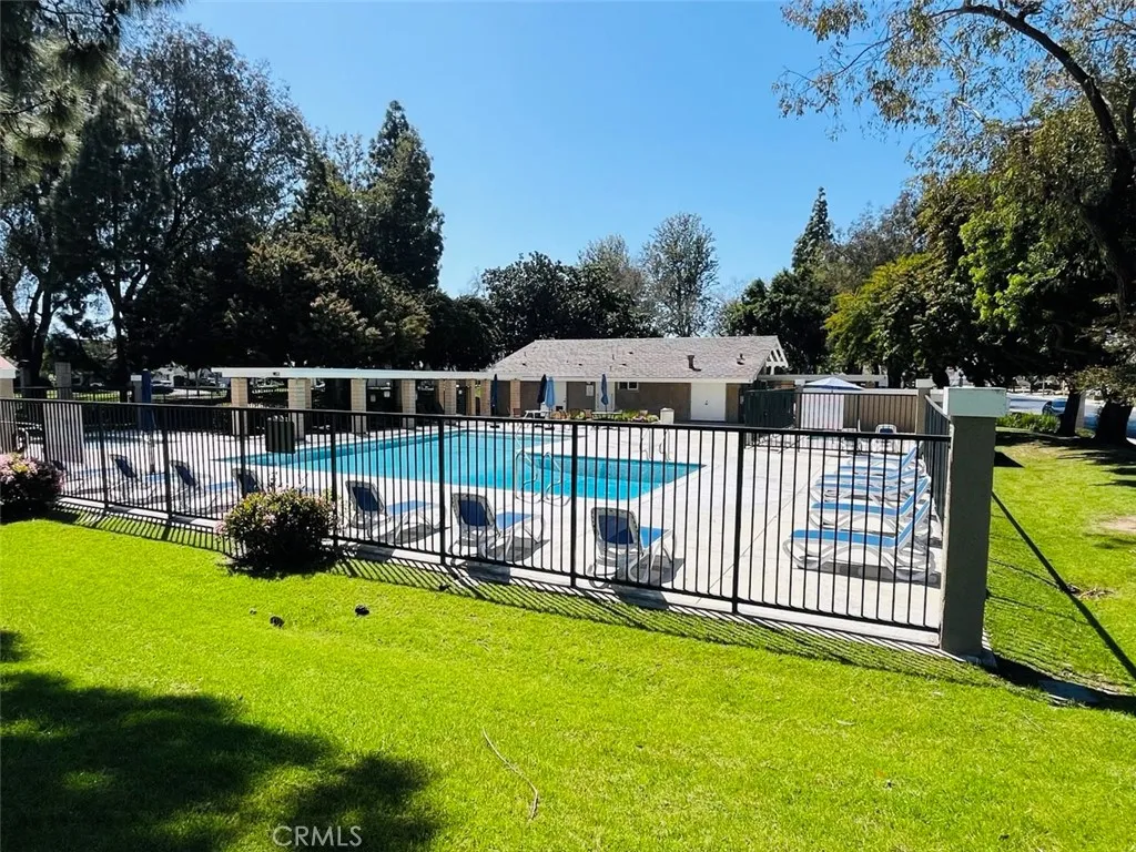 12711 Castleford, Cerritos, California 90703 home-pic-27